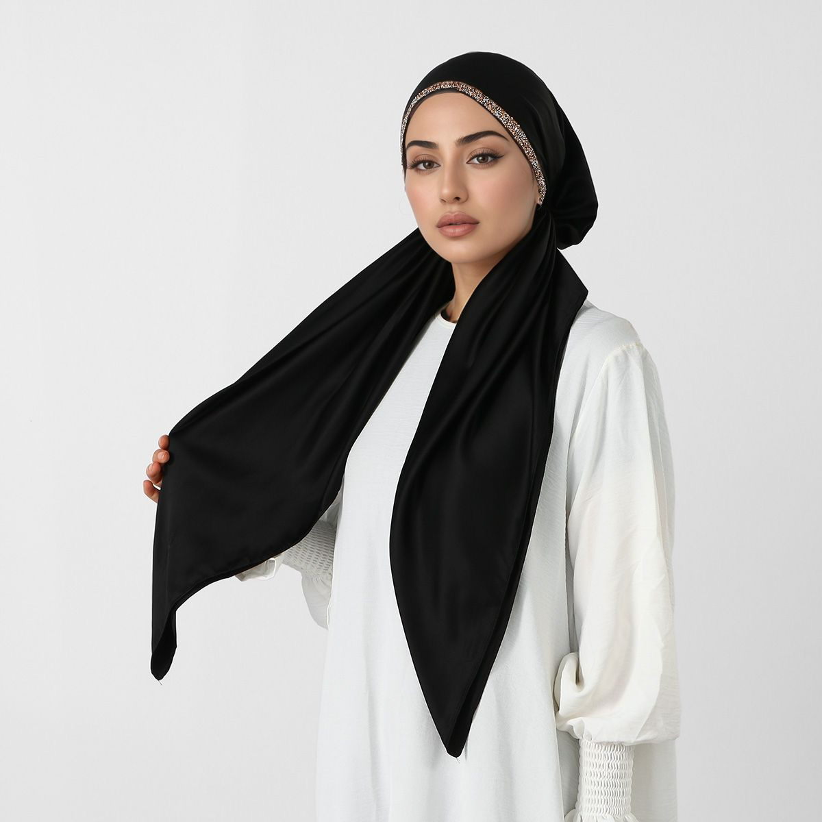 Hijab instantané pour femmes musulmanes, bonnet en satin, foulard, bandeau à strass, châle, turban doux, bonnet élastique uni, couvre-tête, bonnet de nuit, enveloppes pour la tête