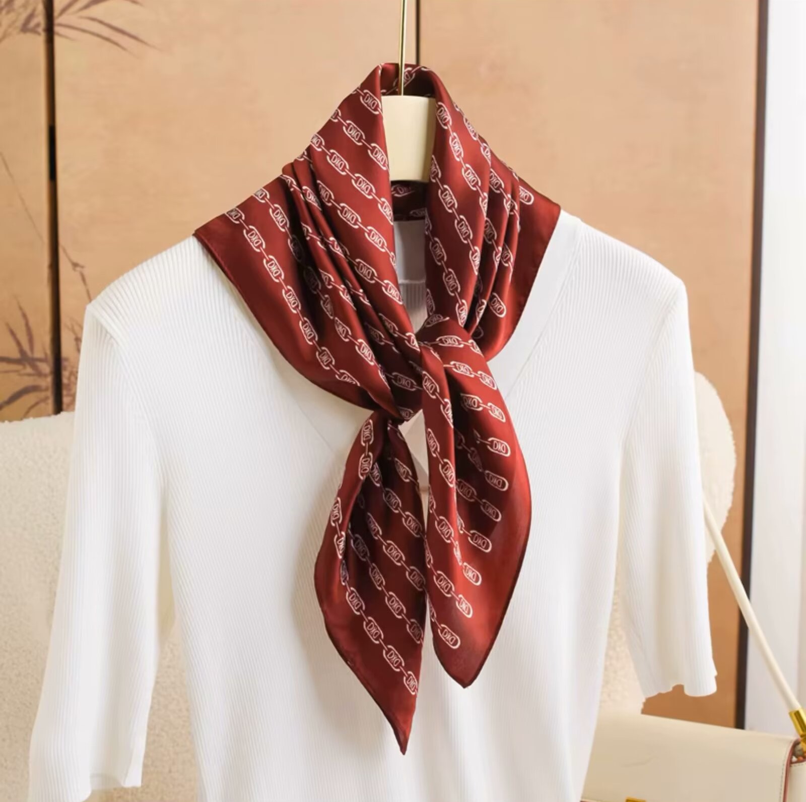 Écharpe 100% soie avec imprimé Paisley, bandana carré pour femme, écharpe rouge rétro classique, bandeau, petit châle, ceinture de taille