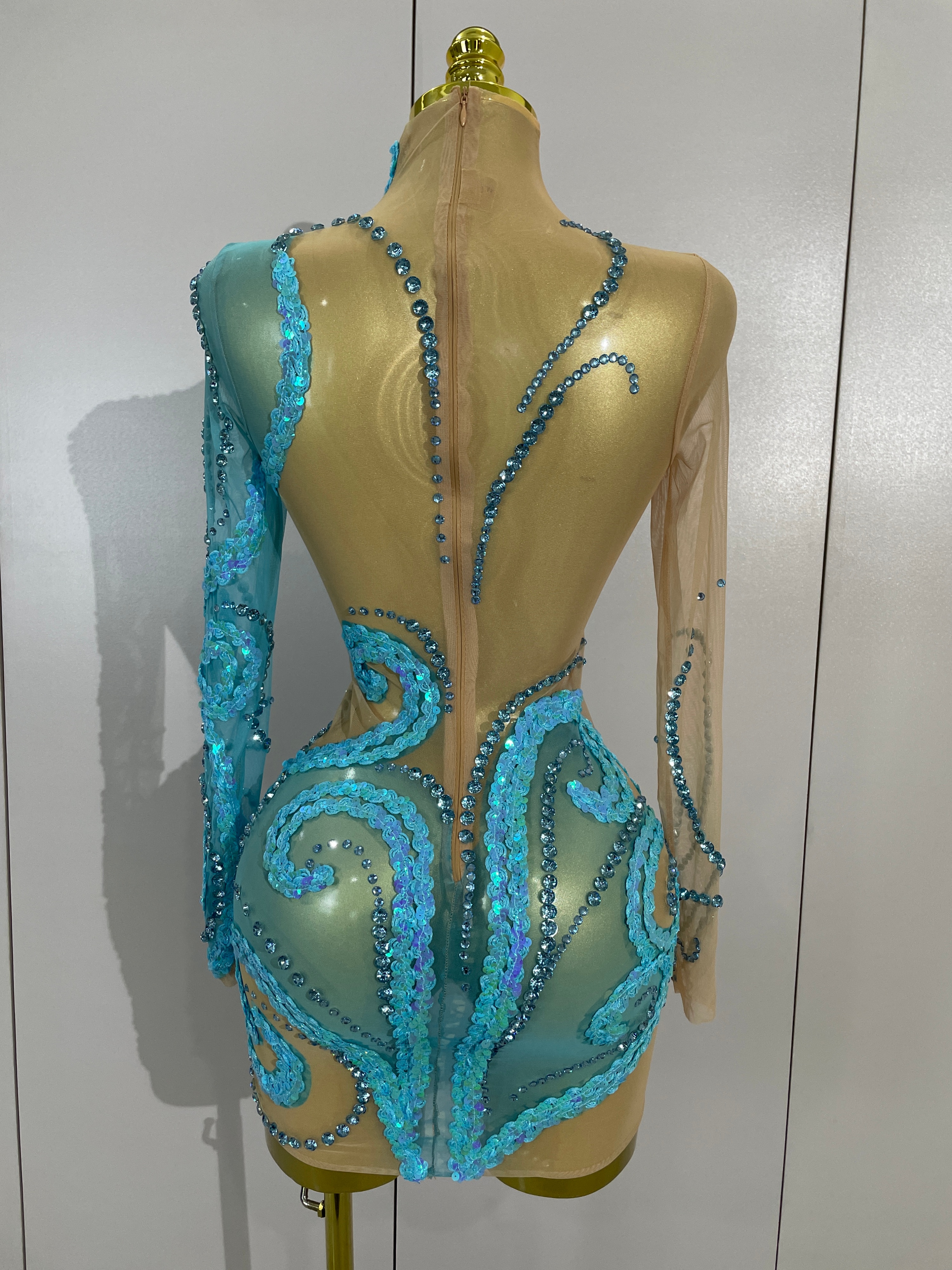 Robe de soirée pour femme, tenue de club, robe de fête d'anniversaire, vêtements pour séance photo, strass, paillettes, maille transparente, manches longues, mini-robe de scène
