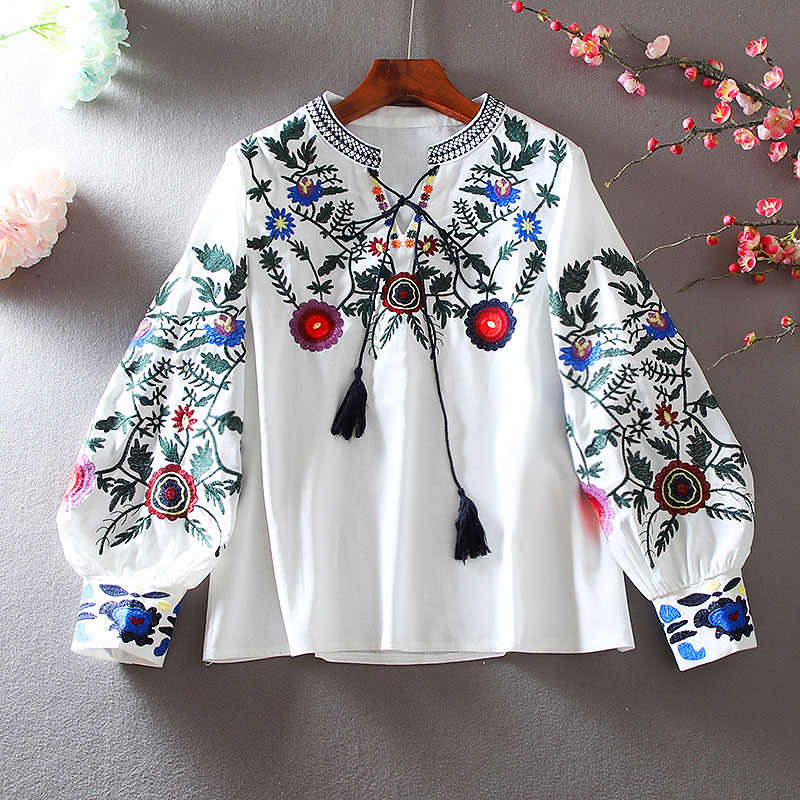 Chemisier rétro pour femmes, Style National brodé à lacets, pompon, col en v, manches lanternes, hauts amples assortis avec tout, Blusa féminine A21