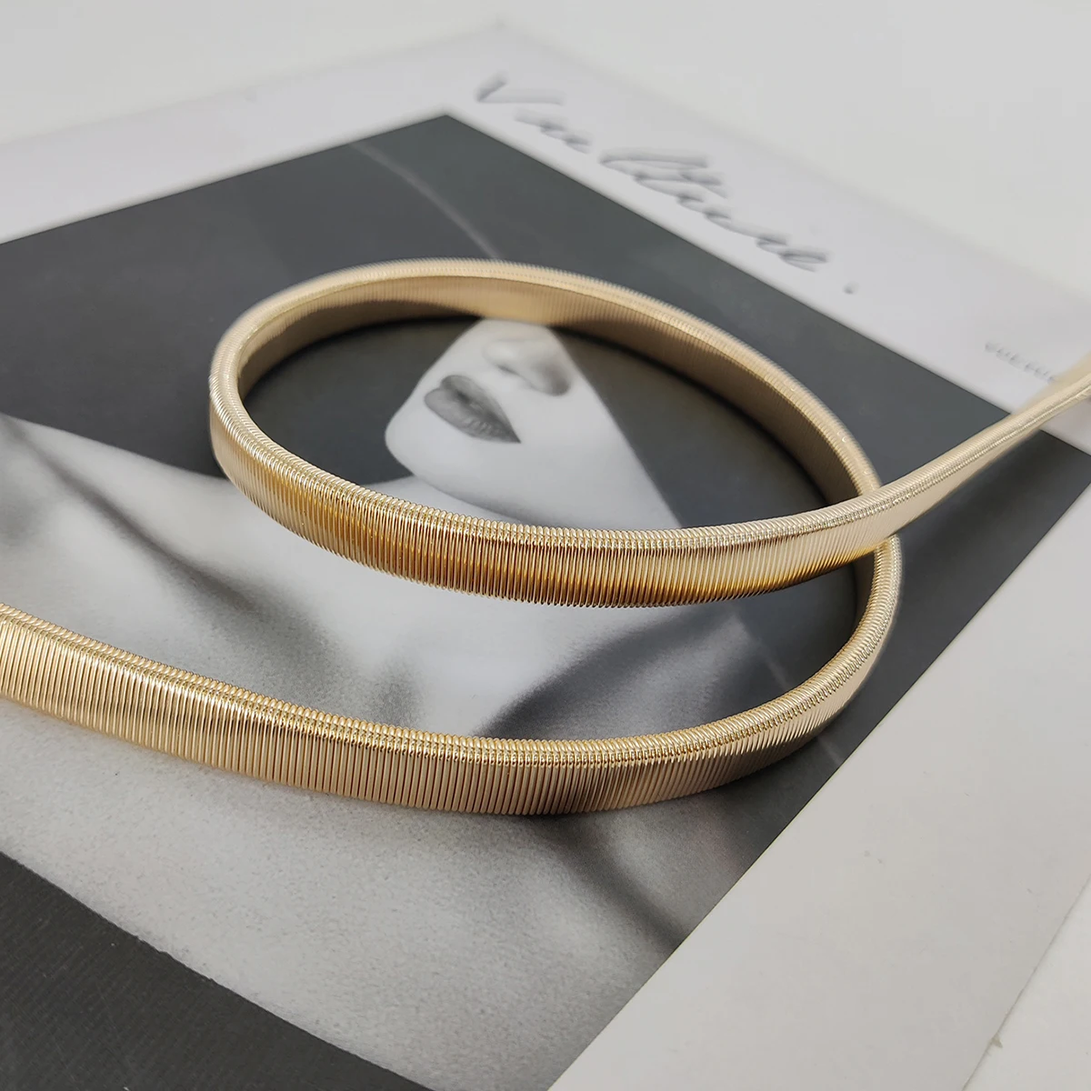Ceinture à chaîne dorée pour femmes, élastique, pour robe, en métal argenté, accessoire de luxe Y2k