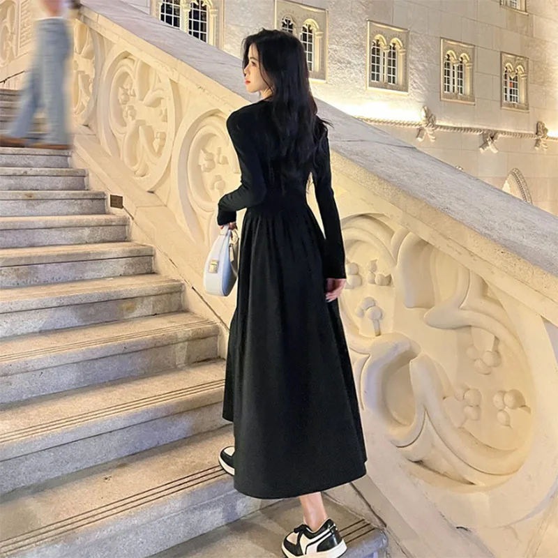 Fanan 2024 nouvelle robe trapèze à manches longues col rond mode Streetwear robes dame Style coréen évider robes longues noires femmes