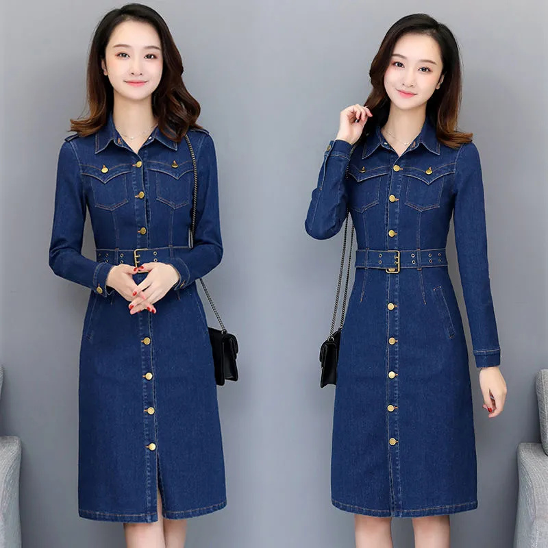 Robe en jean à simple boutonnage, nouvelle collection Printemps-Automne 2026, pour femme, coupe ajustée, manches longues, longueur mi-longue, effet amincissant et drapé sur les hanches