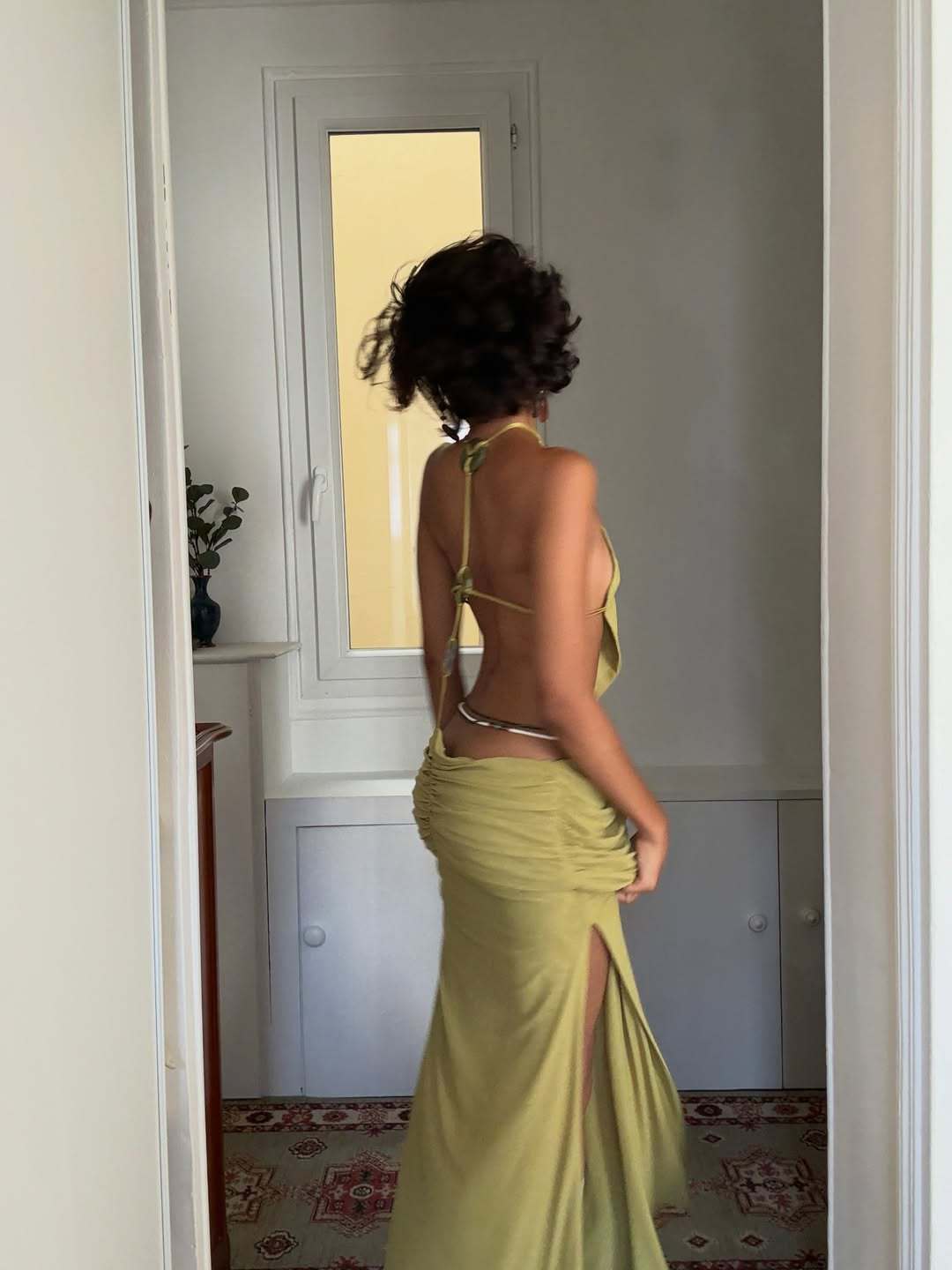 Robe longue bohème pour femme, col halter, taille perlée, découpes, cordon de serrage, froncée, amincissante, pour vacances à la plage