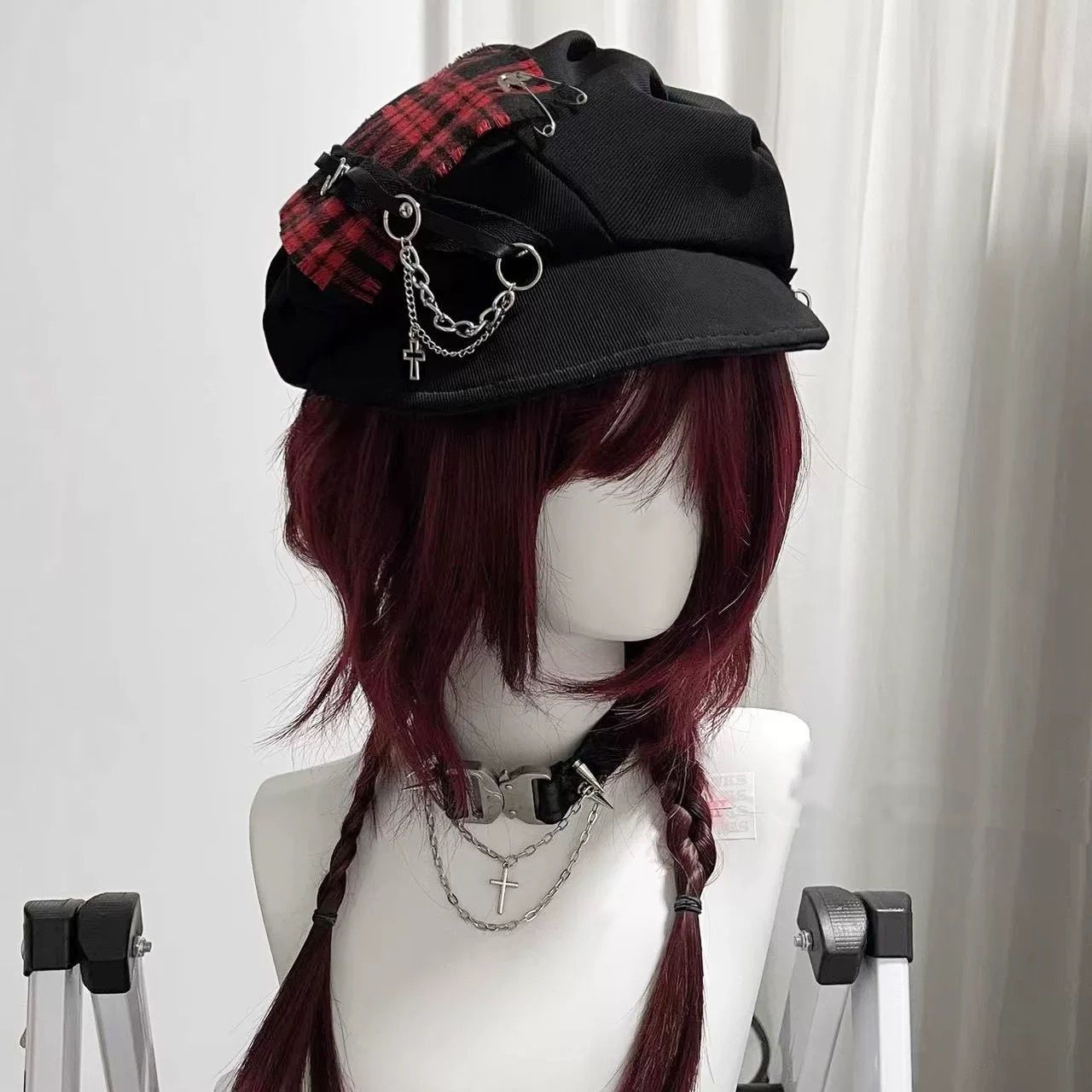 Chapeau femme doux Style Cool Y2K sous-culture Punk millénaire épices croix neutre foncé à carreaux béret chapeau mignon chapeau gothique Lollita