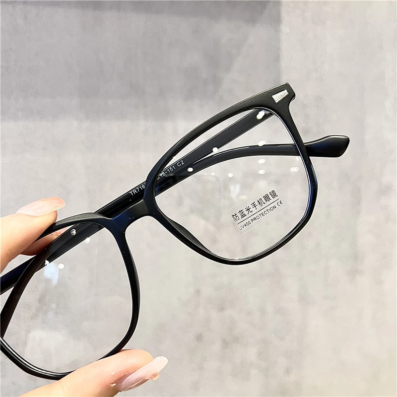 Nouvelle mode Anti-rayon bleu femmes myopie lunettes rétro hommes lunettes tendance fini optique lunettes d'ordinateur dioptrie 0 à-4.0
