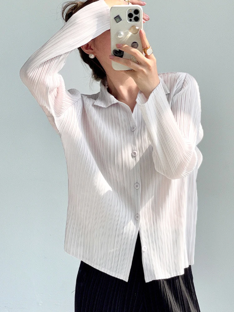Chemise à manches longues à revers plissé pour femmes, chemise polyvalente décontractée Ata Yake, grande taille, cardigan, automne, nouveau, 2024