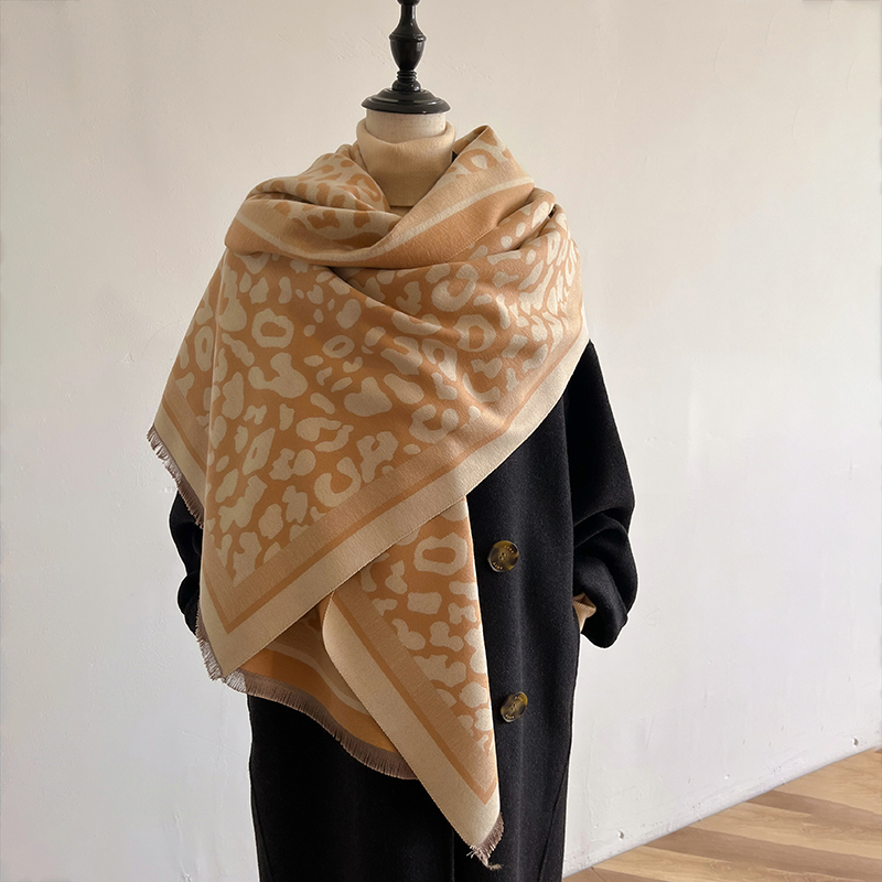 Foulard de luxe pour femmes, chaud, Vintage, imprimé léopard, Pashmina, nouvelle collection automne hiver 2024