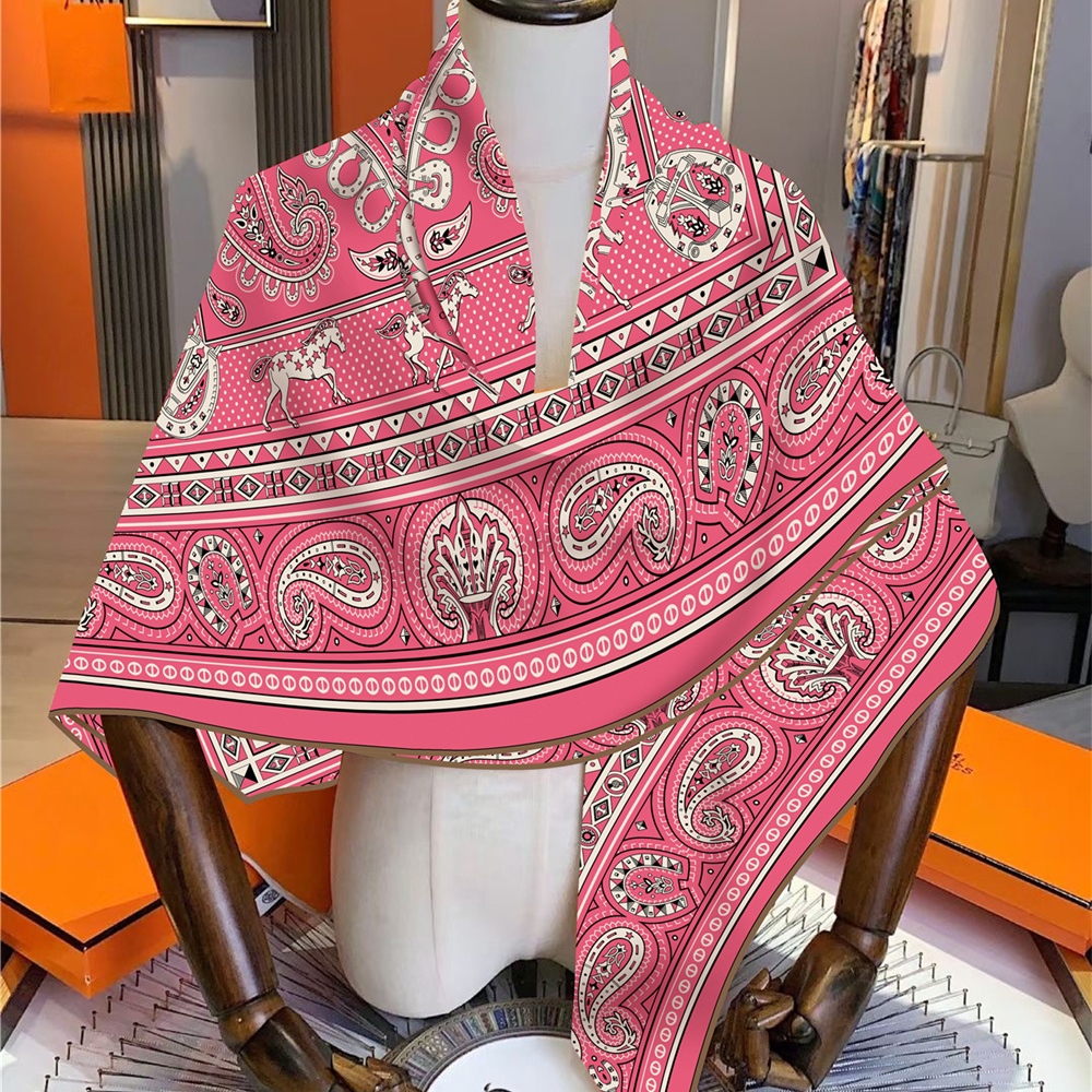 Écharpe d'hiver en soie et cachemire pour femme, châles imprimés cachemire, écharpes carrées chaudes en pashmina, hijabs de marque, grands bandanas pour femme 135CM