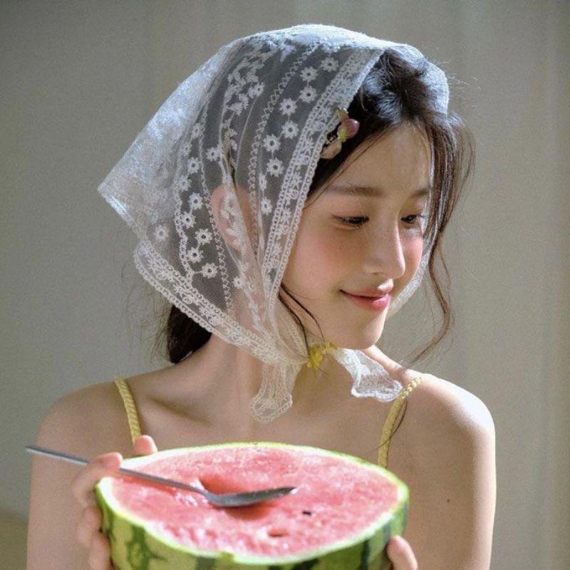 Écharpe en dentelle florale tissée blanche pour femmes, enveloppes de cheveux, écharpe de sauna triangle rétro, chapeau, bande de sauna photo de voyage, accessoires pour cheveux Ins, nouveau