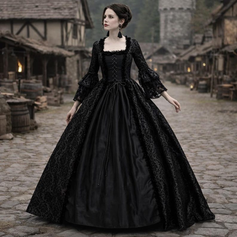 Robe maxi gothique médiévale pour femmes, robe de cosplay à col carré en dentelle et manches évasées de la Renaissance