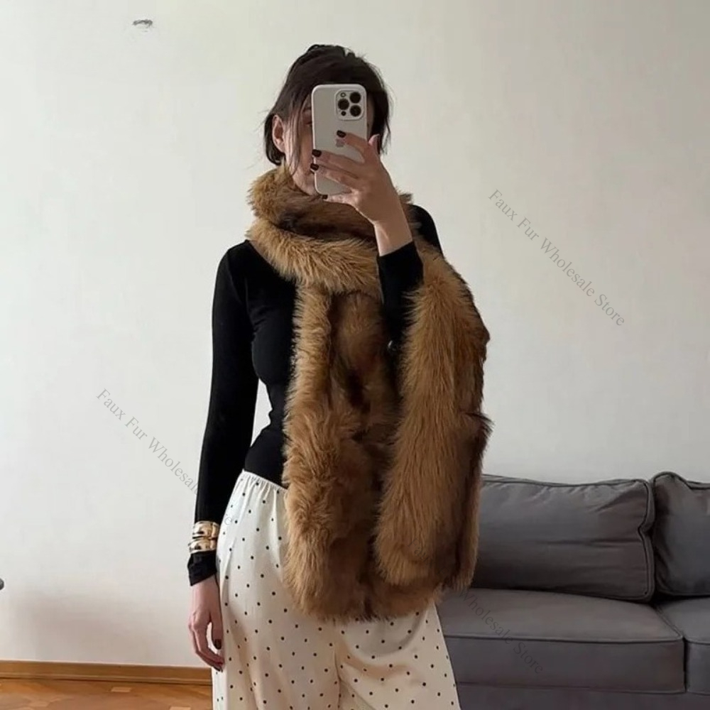 Écharpe en fausse fourrure tendance 2026 pour femme, automne-hiver, douce, rayée, en fausse fourrure de renard écologique, foulard de luxe, châle
