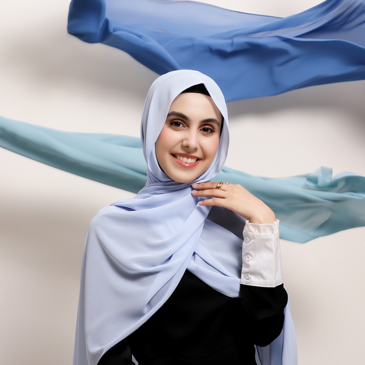 36 couleurs solide musulman en mousseline de soie Hijab châles écharpe femmes bandeau femmes Hijabs foulards dames Foulard Femme musulman 70*180 cm