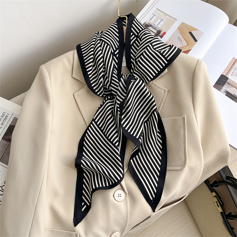 Mode luxe femmes Triangle sergé foulard en soie rayure impression concepteur Long ruban foulards foulard