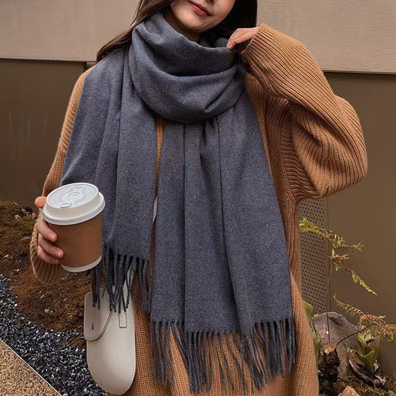 Écharpe blanche à pompons pour femme! Châle épais et chaud, design couleur unie, chaleur du cou, adapté aux temps froid et à un usage quotidien