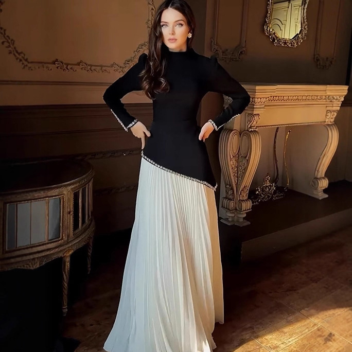 Ensemble 2 Pièces Femme Musulmane : Blouse Plissée et Jupe Longue pour l'Aïd, le Ramadan, Soirées et Cérémonies de Dubaï