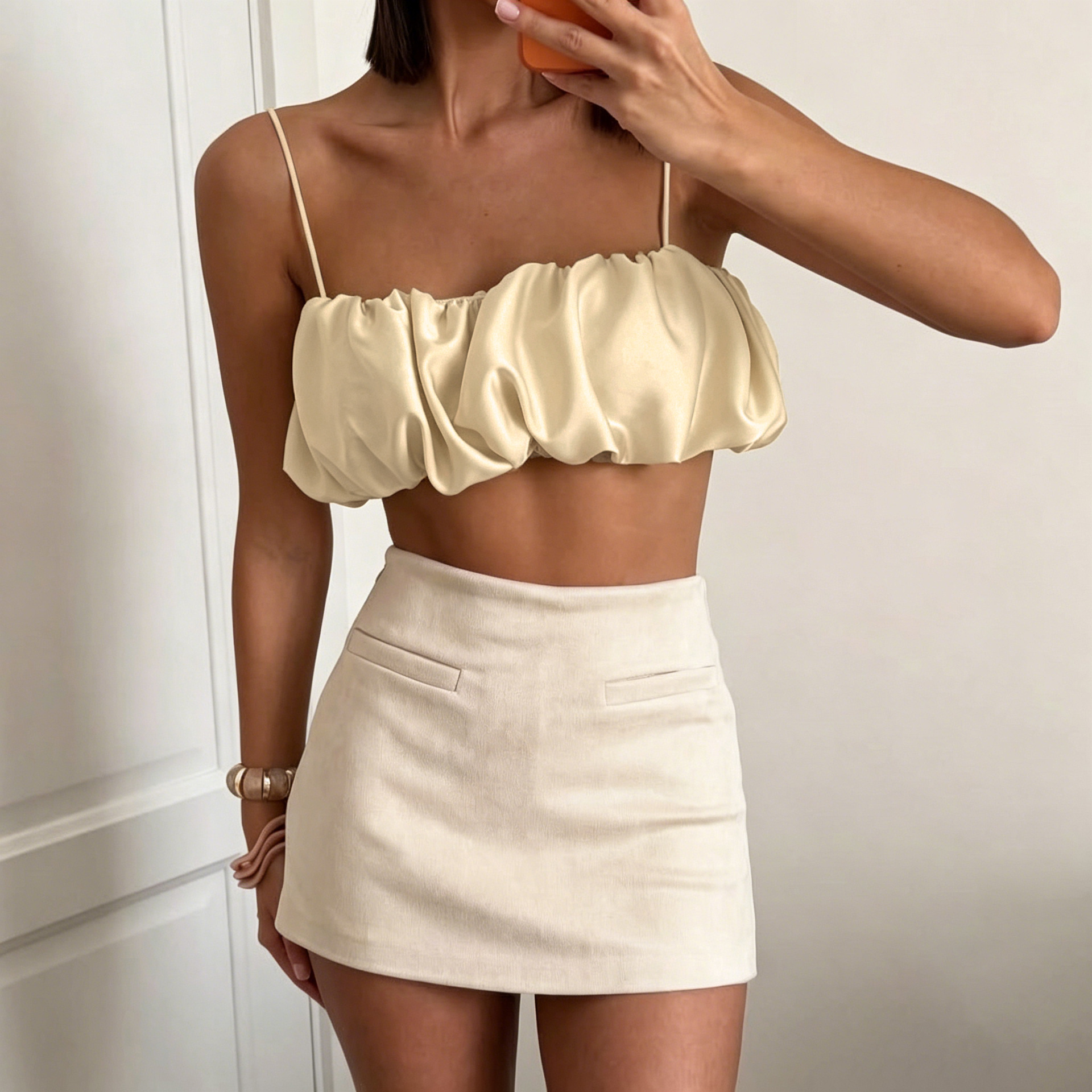 Camisole Chic et Décontractée pour Femme, Dos Nu, à Plis Floraux, Printemps-Été, Ample et Douce, Idéale pour la Plage, les Voyages et les Vacances