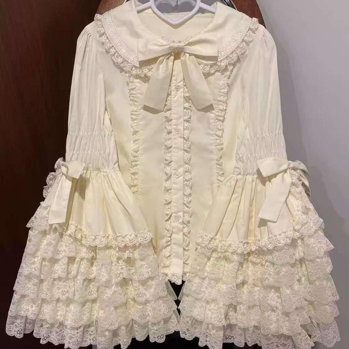 Chemise à manches longues style Lolita en dentelle, haut polyvalent pour l'été, sous-vêtement Lolita mignon