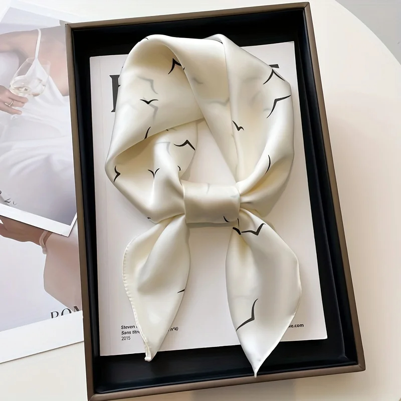Marque de luxe 2024 foulard maigre écharpe pour femmes Satin rubans de soie Bandana dames cou cravate poignet enveloppement châle Echarpe