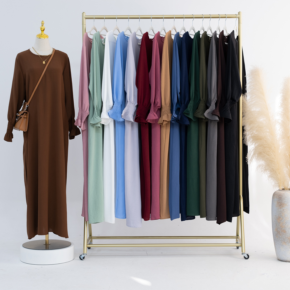 Abaya ample et élégante pour femmes musulmanes - Manches longues à poignets smockés, poches latérales. Robe modeste islamique pour le Ramadan, vêtements islamiques