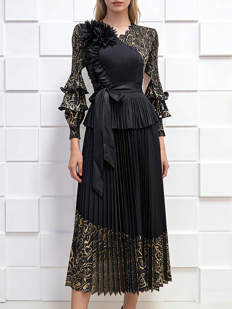 Robe plissée élégante à volants GVUW pour femme, manches lanternes, taille haute, lacets, gaufrage doré, nouvelle collection Printemps 2026, 17S3639