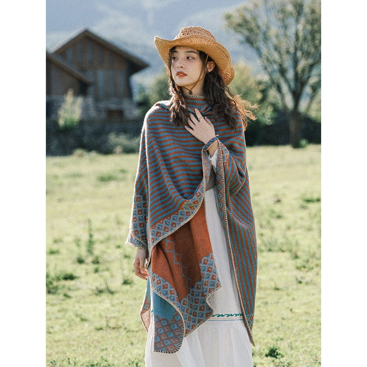 Couverture écharpe automne hiver épais enveloppement Poncho femmes Style ethnique voyage châle Imitation cachemire Capes National fourchette à vent