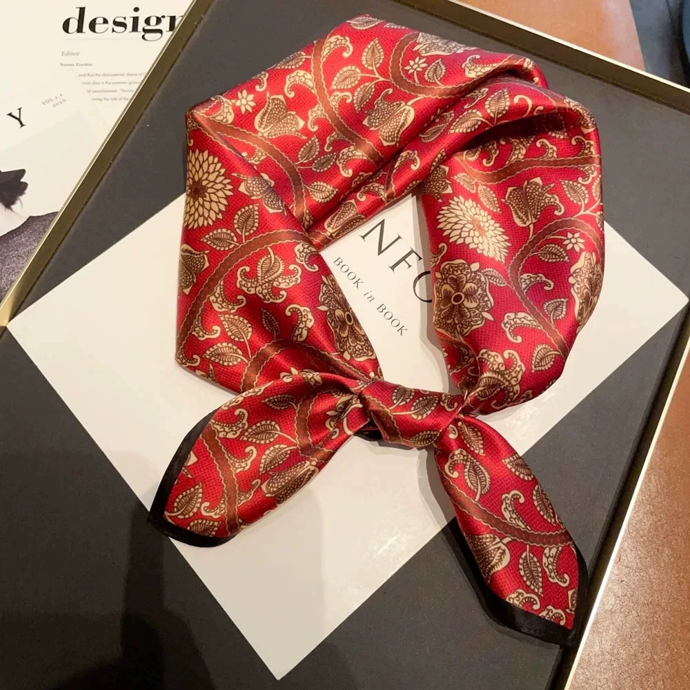 Foulard carré rouge 100% soie 53CM, pour vacances, petite tête, cou, Hijab pour femmes, foulard Bandana en soie de haute qualité