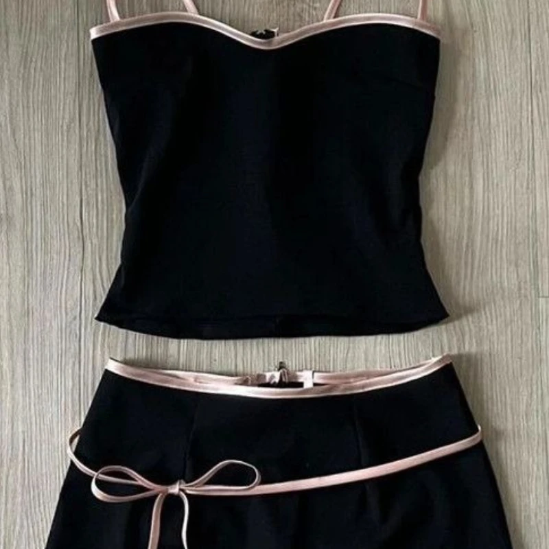Jupe costume Sexy femmes vêtements 2 pièces ensembles tunique dos nu gilet court pansement nœud moulante Mini jupes tenues Chic ensemble d'été