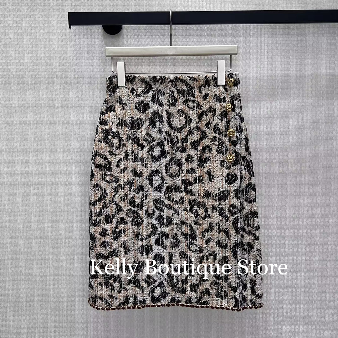 Jupe droite en tweed à motif léopard sauvage pour femme, taille haute, boutons dorés, décorée d'une chaîne, nouvelle collection automne-hiver rétro