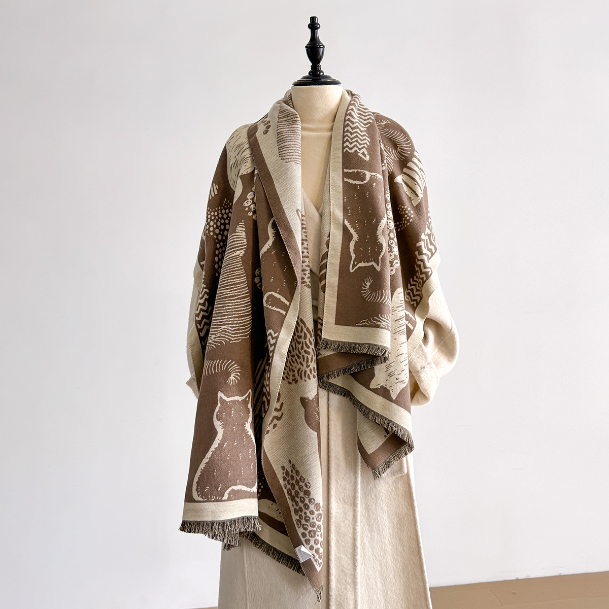 2025 luxe mode femmes chat modèle châle Faux cachemire chaud automne hiver écharpe pour Mujer Femme élégant accessoire Bufand
