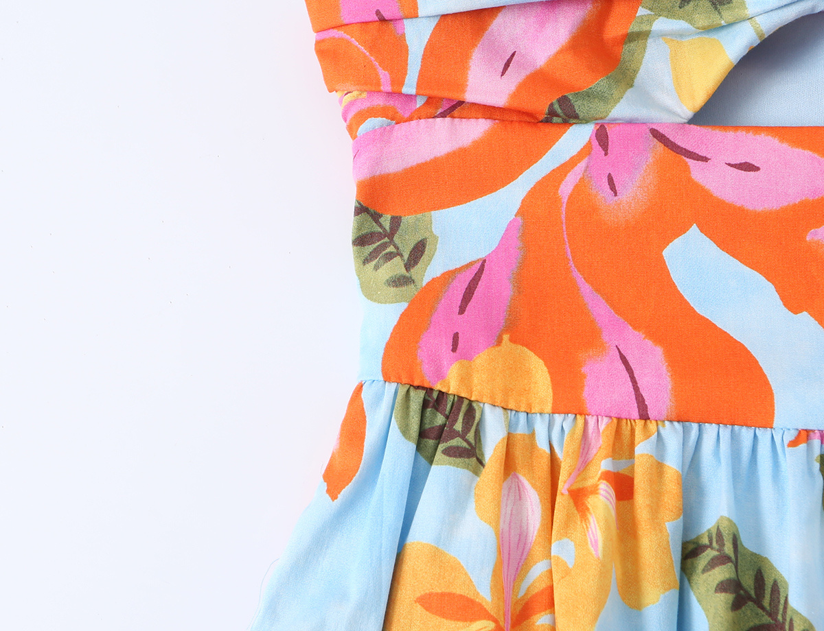 Nouvelle robe d'été pour femme avec décolleté plongeant, épaules dénudées, imprimé floral, style plage, tissu fluide