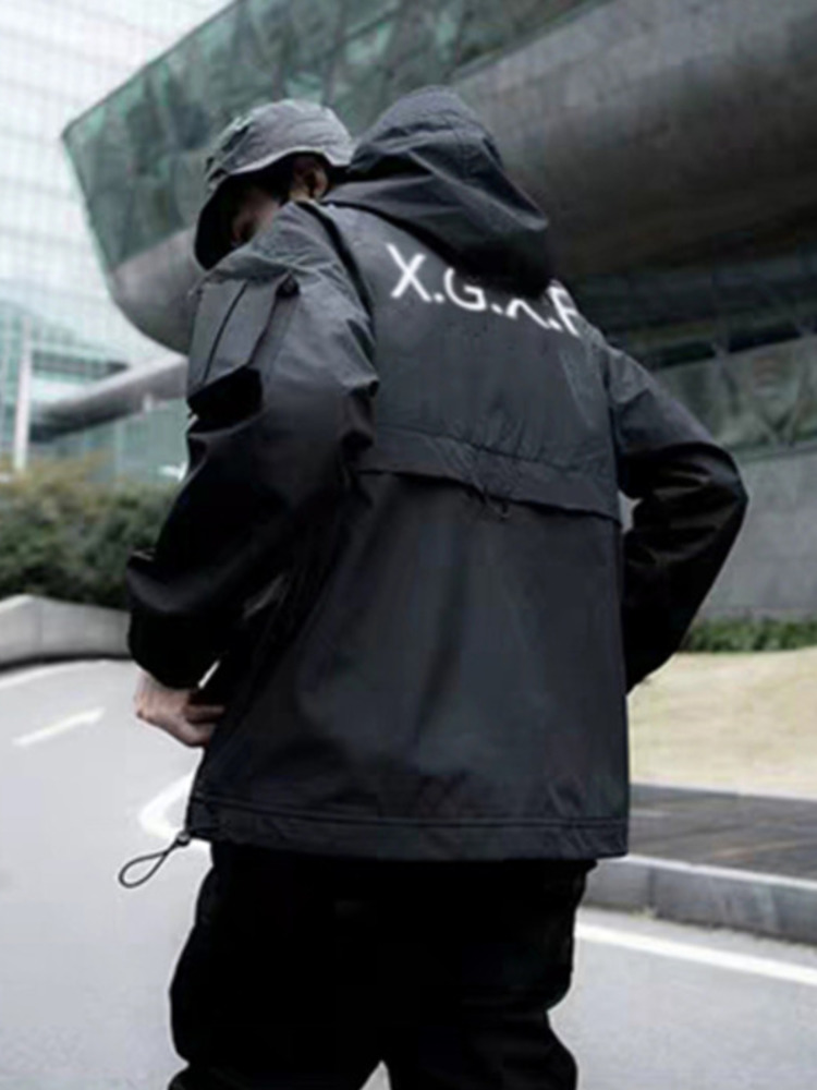 Veste pour hommes Techwear High Street Streetwear noir à capuche poche homme femmes Couple printemps automne mode nouveau imperméable mâle haut
