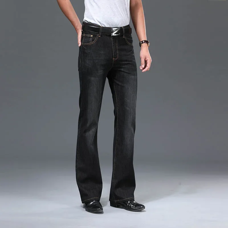 Denim jean évasé hommes botte coupe Denim pantalon confortable légèrement mince classique ample décontracté bleu noir pantalon pour homme Bootcut