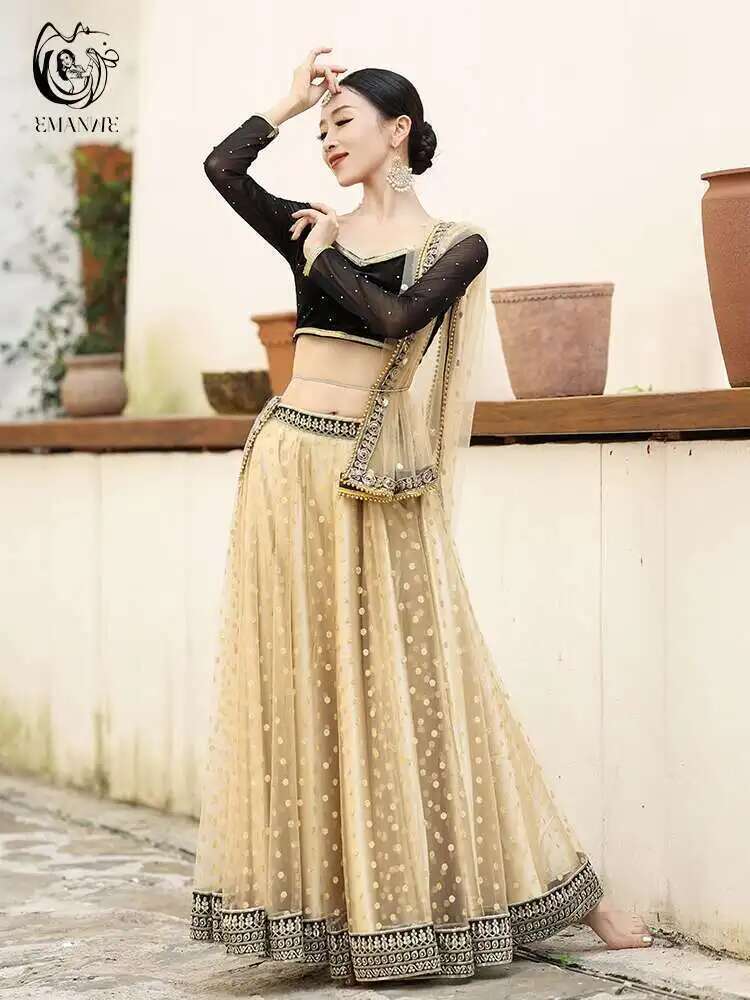 Nouveau Yiman robe de danse indienne exotique Style ethnique femme danse du ventre écharpe haut grande jupe pivotante ensemble Lengha