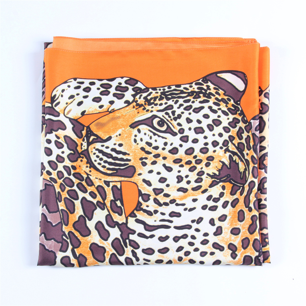 Foulard en soie 130 cm pour femme, grands châles, imprimé léopard, étoles, bandana carré, foulard de luxe, hijab, foulards féminins