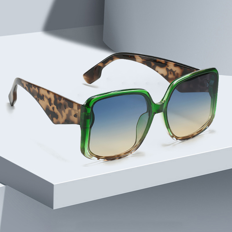 Lunettes de soleil pour femmes, Design Unique à Double monture, avec monture surdimensionnée et verres dégradés, UV400, nouveauté 2025