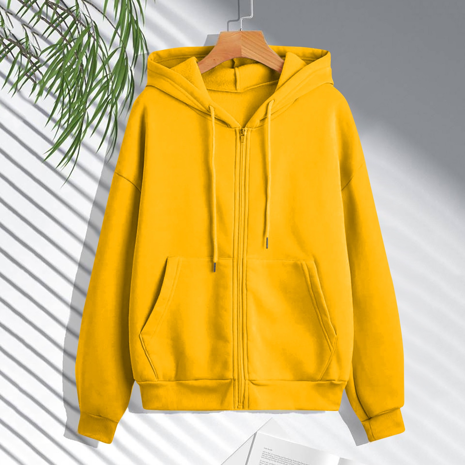Sweat à capuche de sport pour femmes, nouvelle mode printemps, cardigan décontracté, pull de sport avec cordon de serrage, couleur unie, fermeture éclair