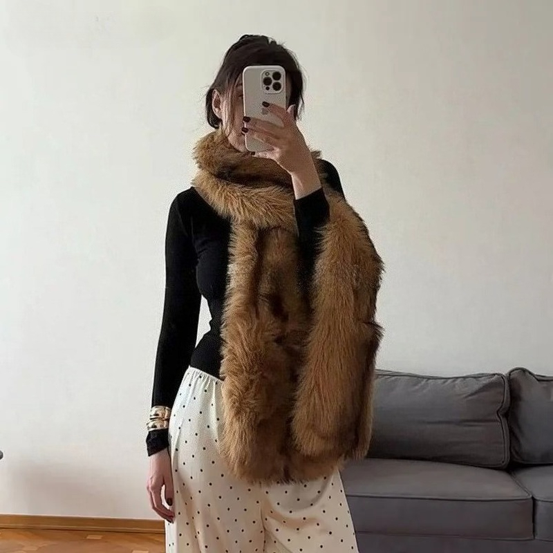 Écharpe en fausse fourrure de marque 2026 pour femme, automne-hiver, fourrure de renard écologique rayée et moelleuse, foulard de luxe, châle