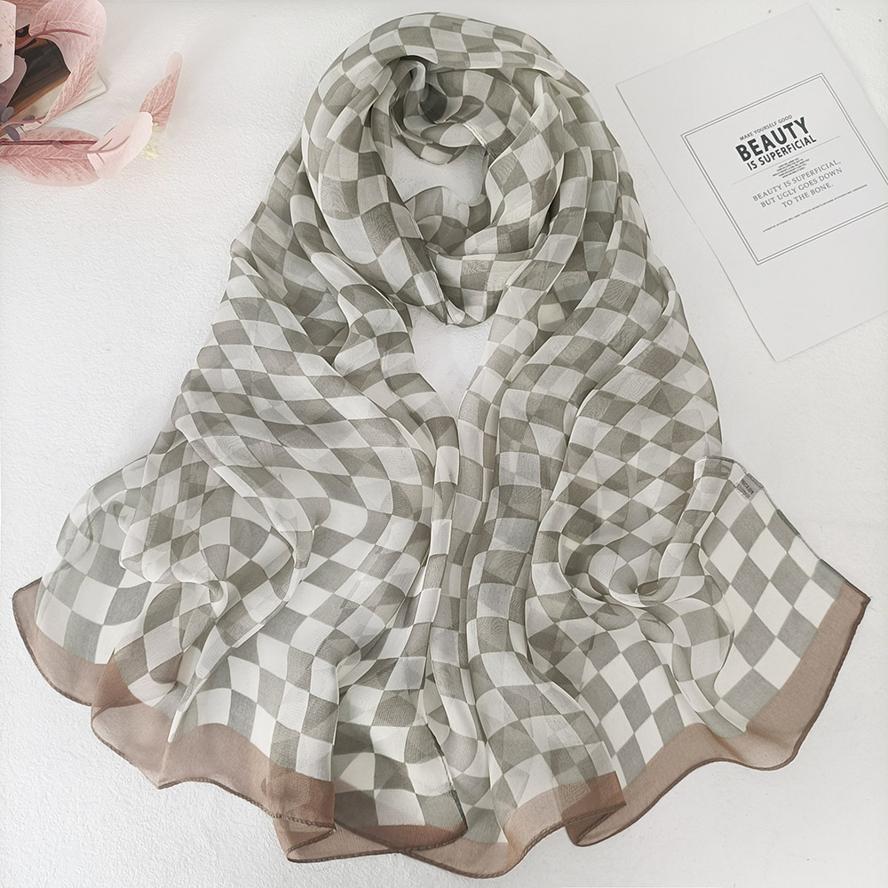 Foulard à carreaux pour femmes, élégant, en mousseline de soie, Georgette, Bandana, été, plage, voyage, Protection solaire, Hijab fin