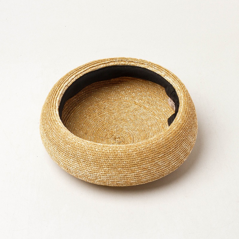 Bérets tissés à la main en paille de blé naturelle pour femmes, rétro, de haute qualité, défilé détaillé, forme Concave, chapeau de peintre tissé en paille Simple