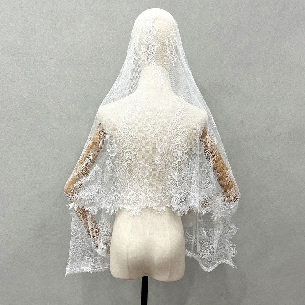 Nouveau Voile de Mariée Vintage Mandira en Dentelle Respirant avec Fleur et Bordure Florale pour Femme