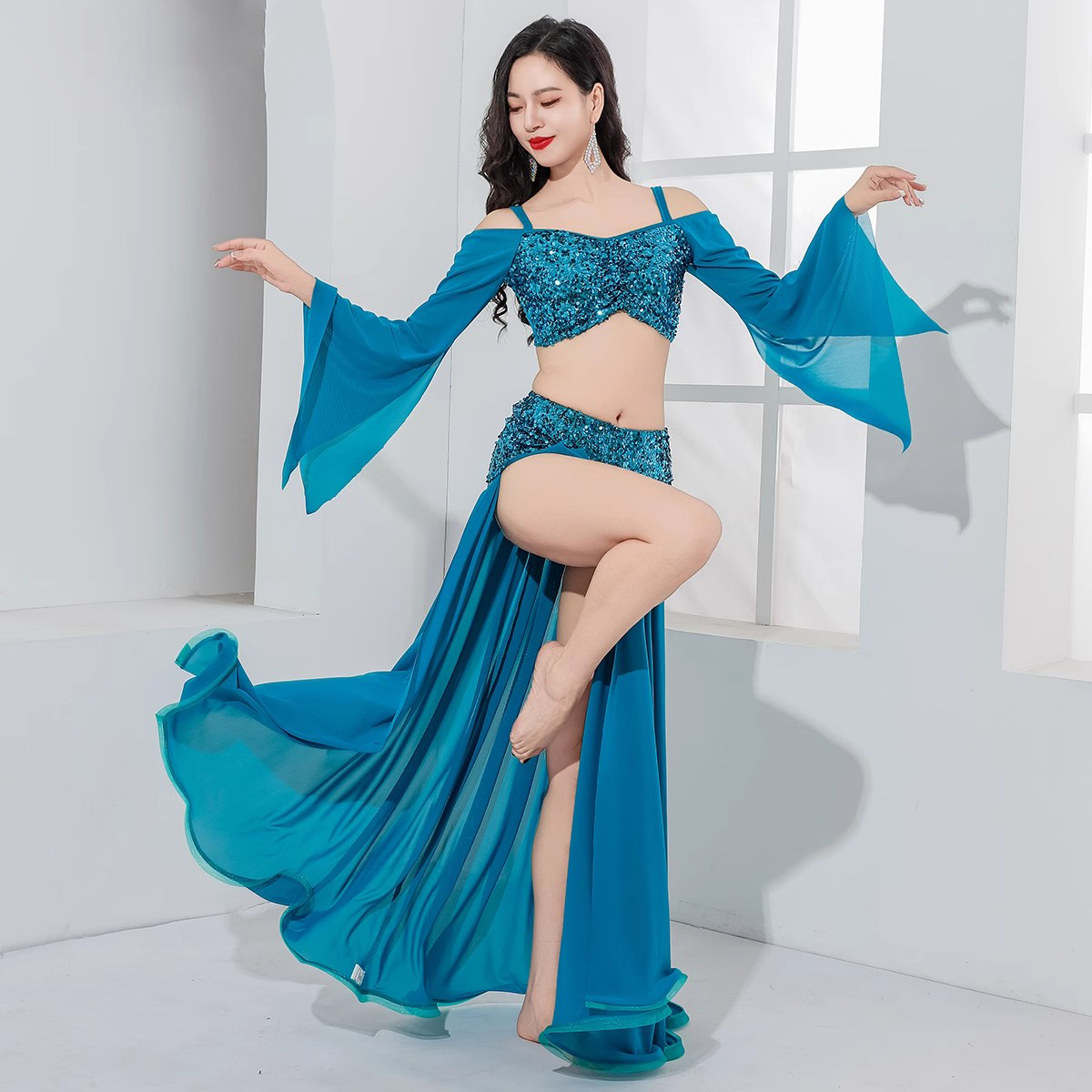 Tenue de danse du ventre élégante, Costume à paillettes Ablaze, jupe longue brillante, ensemble de 2 pièces de danse orientale, tenues de danse de groupe de classe pour filles