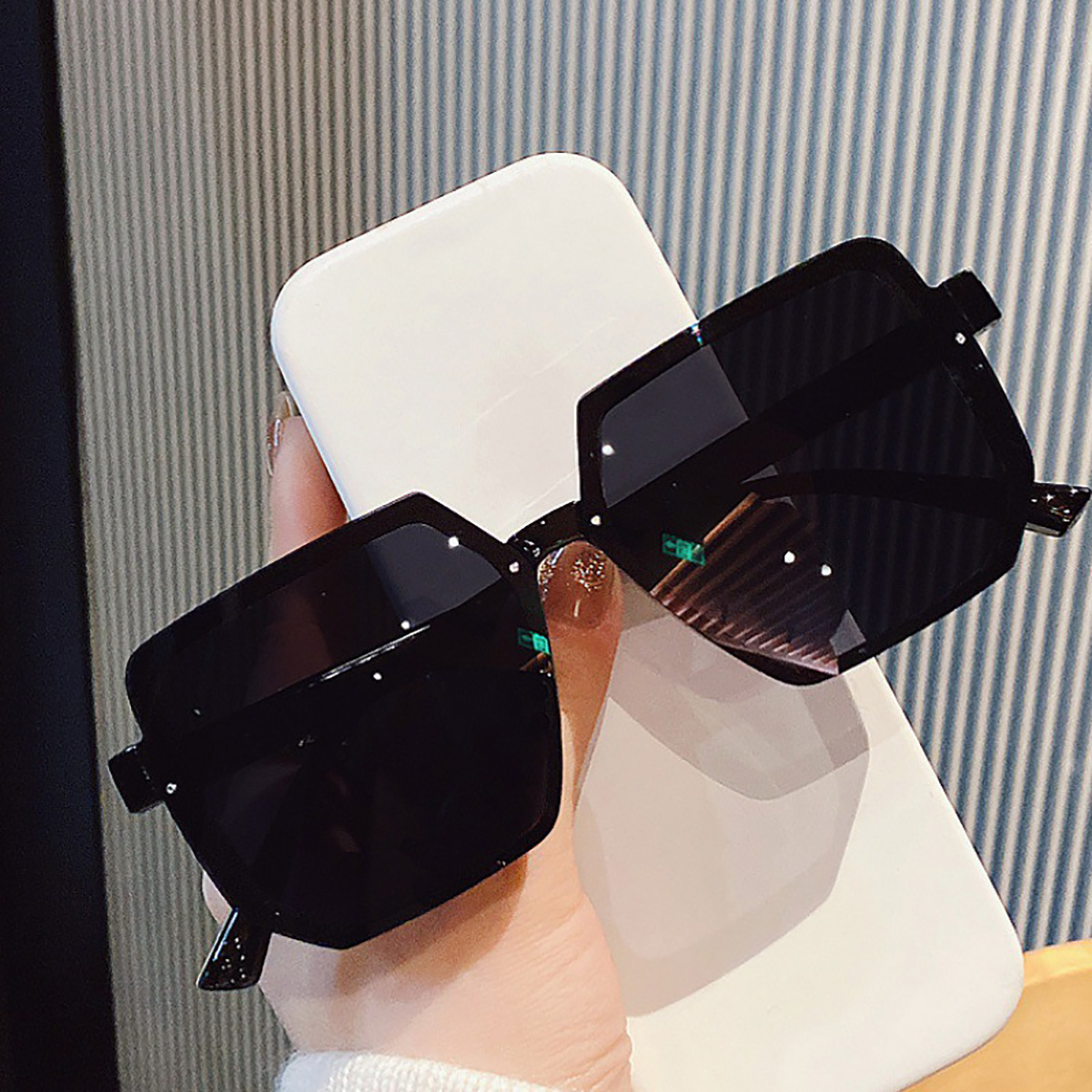 Lunettes de soleil Vintage à grande monture pour femmes et hommes, carrées de marque, rétro, lunettes de soleil polygone pour hommes et femmes ﻿ ﻿