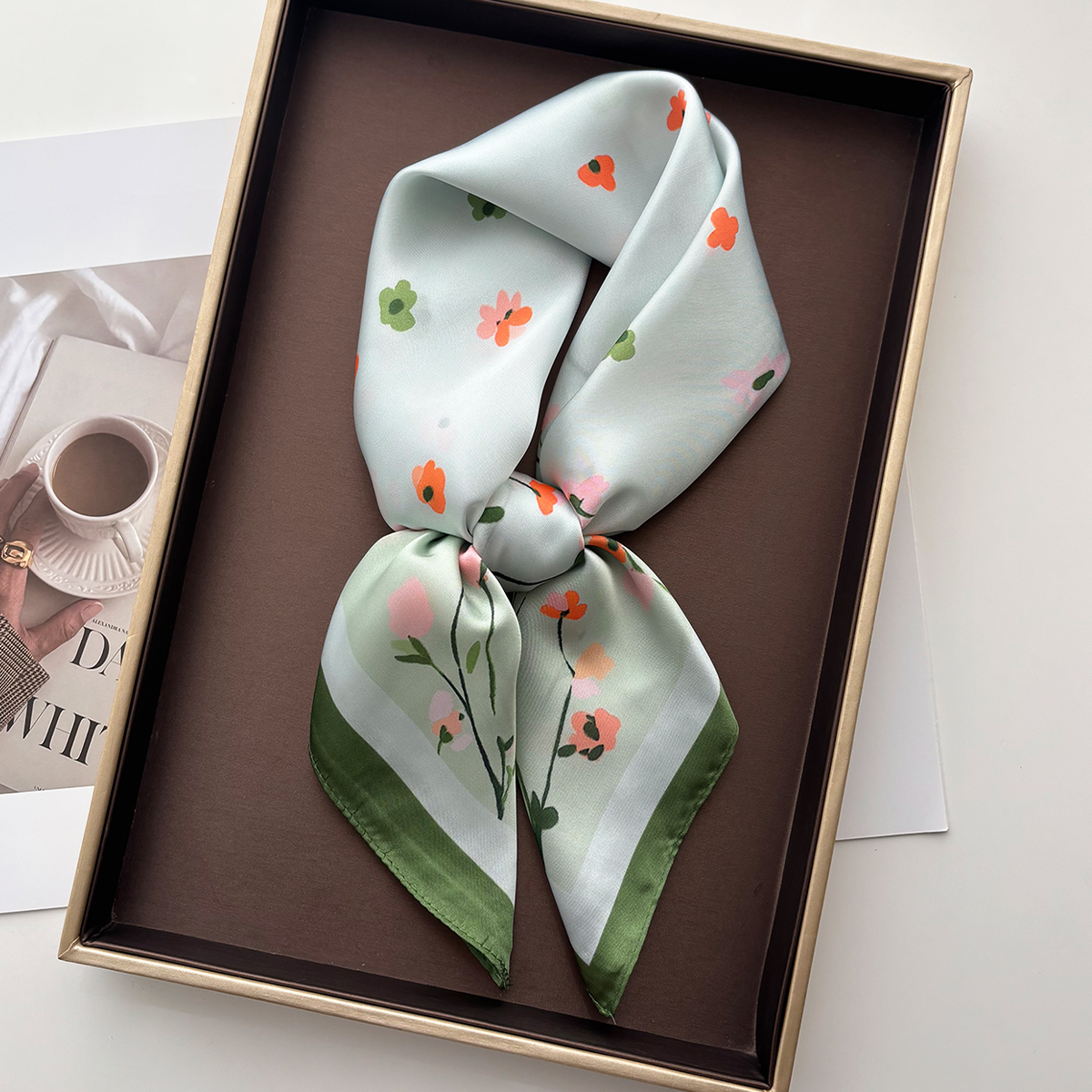Élégant Foulard Carré en Soie Imitation Satin à Motifs Floraux pour Femme, Bandeaux et Châles