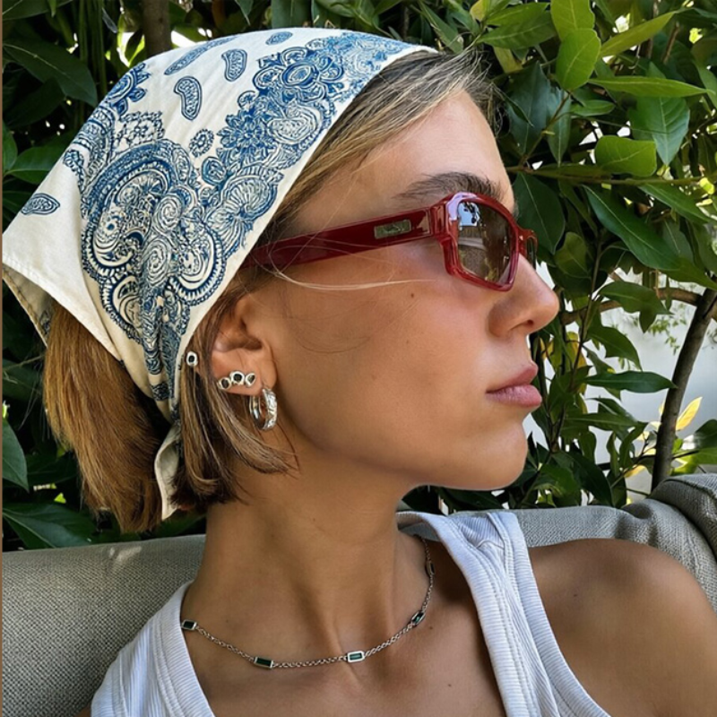 Nouveau Foulard Carré Imprimé Haut de Gamme Vintage 2026 – Écharpe Professionnelle, Accessoire de Mode, Foulard de Tête et Accessoire Cheveux