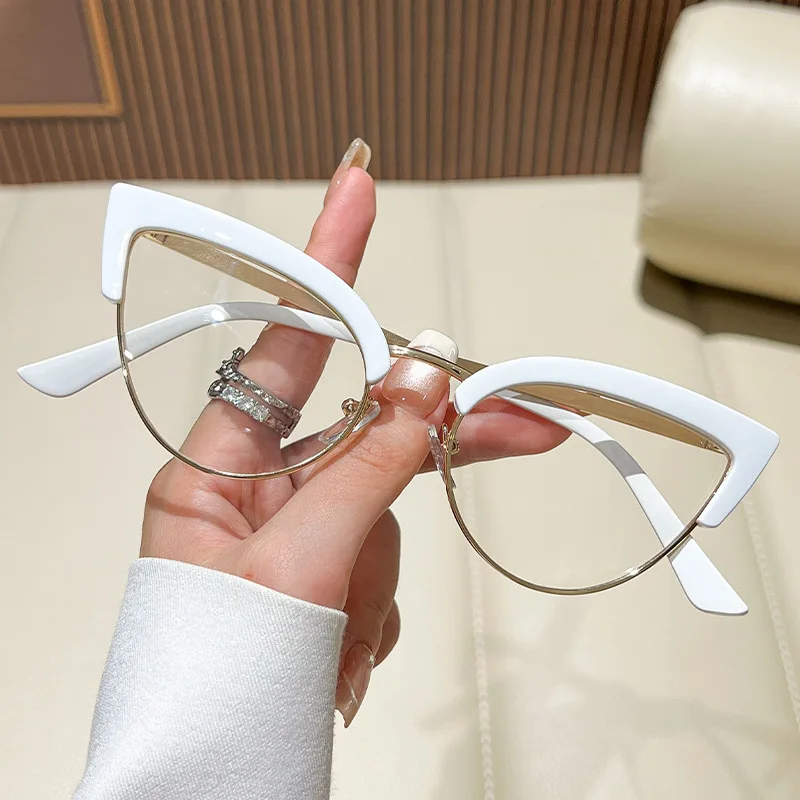 Lunettes de lecture œil de chat élégantes de luxe pour femmes, Protection des yeux HD, blocage de la lumière bleue, lunettes unisexes Ultra légères 0 à + 4.0