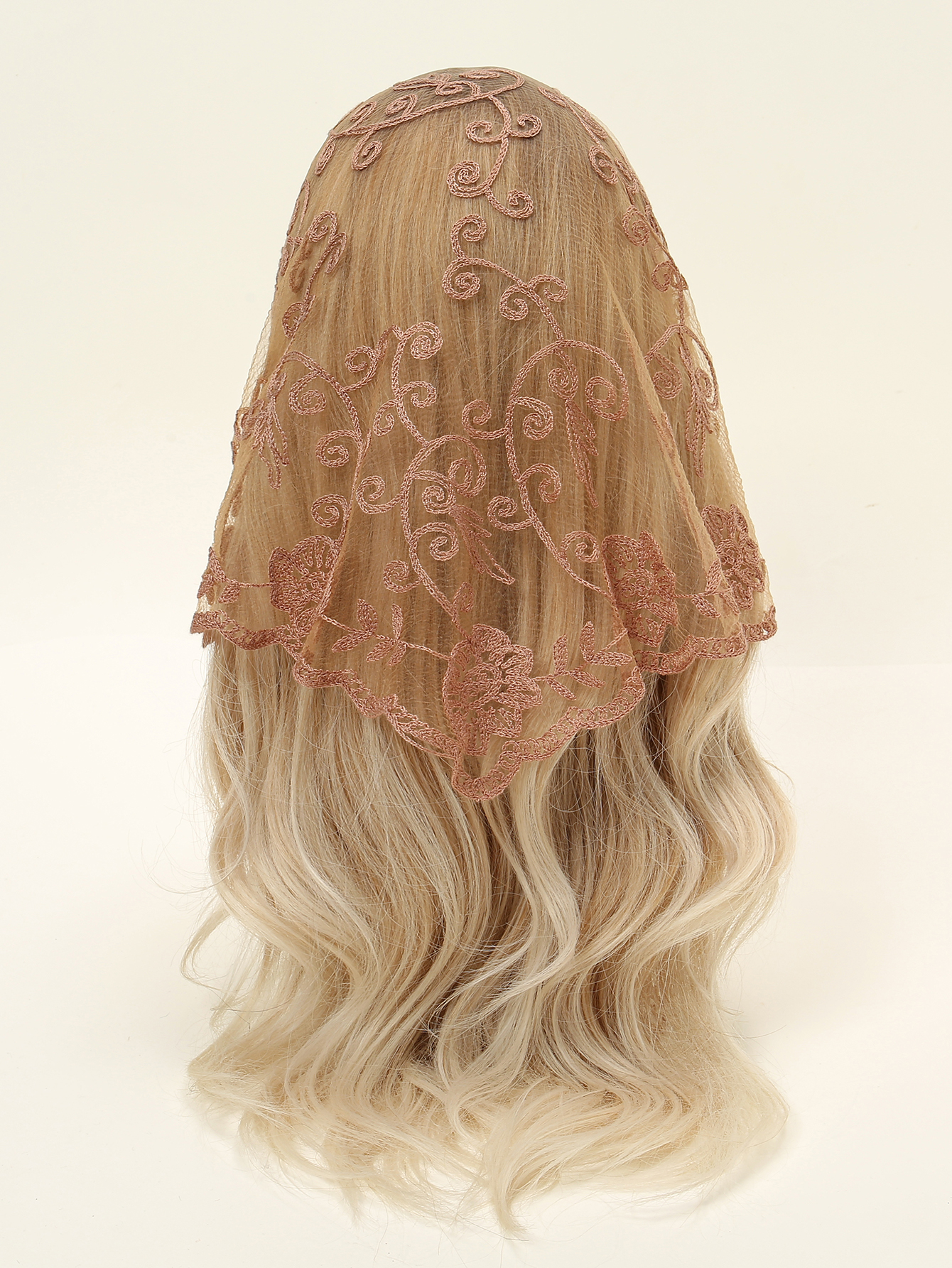 Écharpe triangulaire en dentelle française pour femme, fleur brodée, petit châle au crochet, écharpe de tête, enveloppes de sauna, bandana, vente en gros