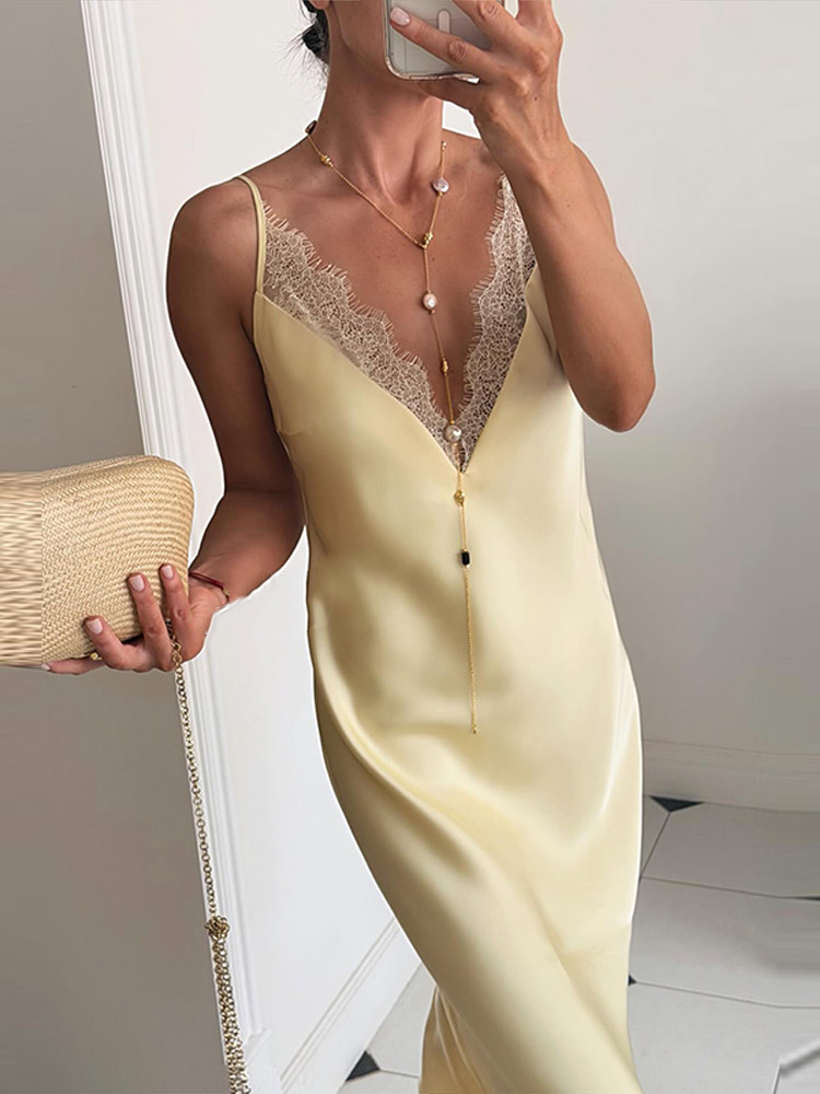Robe longue d'été élégante pour femme en dentelle et satin, col en V ample, sans manches, dos nu, style chic pour la plage et les soirées 2026