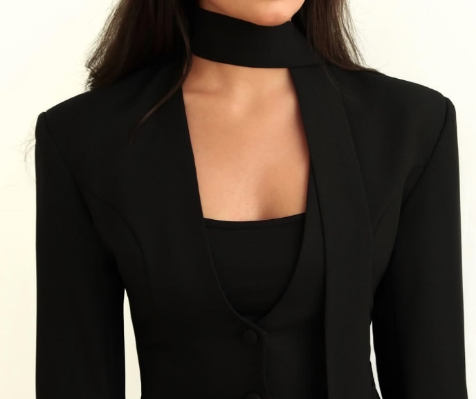 Veste femme 2025 printemps nouvelle mode couleur unie col en v écharpe décor tempérament élégant à manches longues jolie pochette