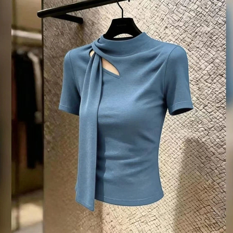 Nouveaux T-shirts d'été à manches courtes, coupe ajustée, ajourés, unis, col rond, style simple et élégant, sexy et tendance pour femmes